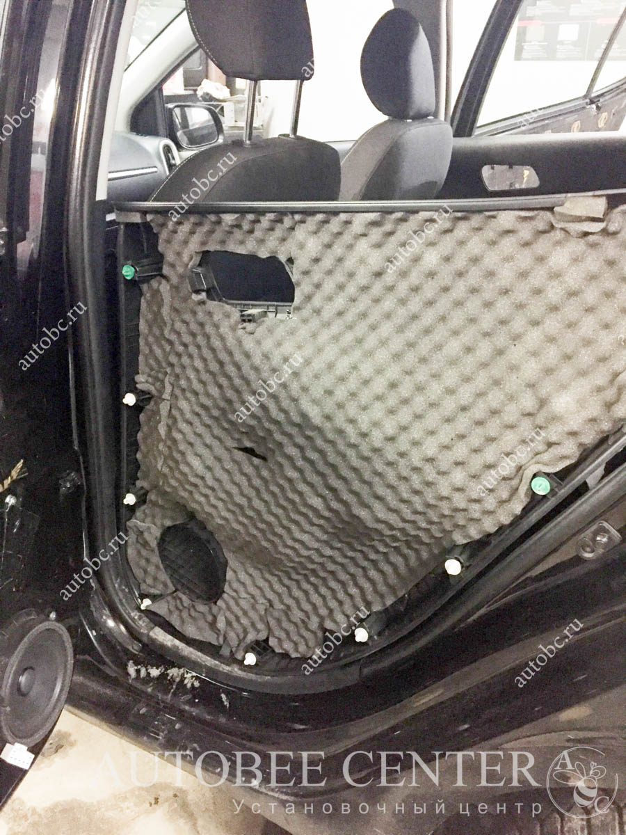 Kia Picanto (шумоизоляция дверей)