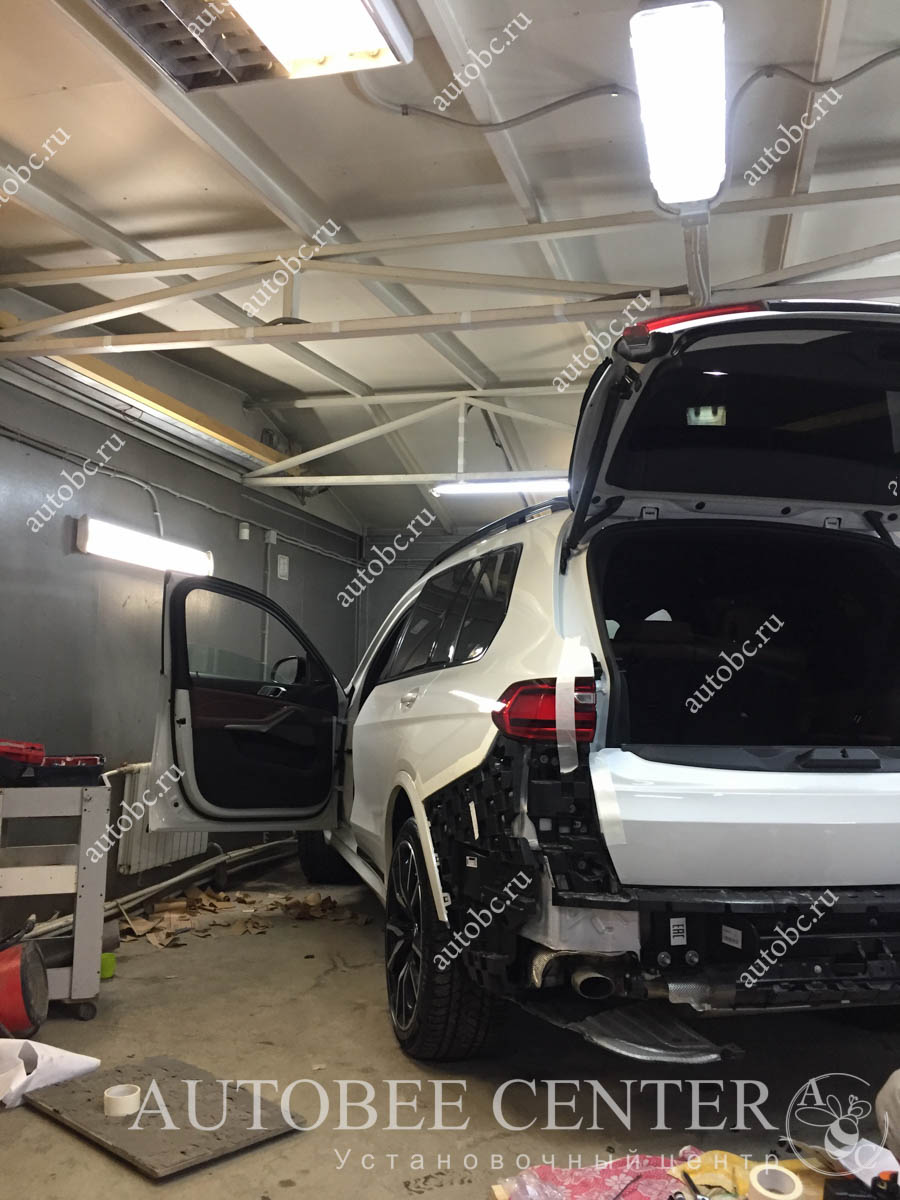 BMW X7 (установка фаркопа Екатеринбург)
