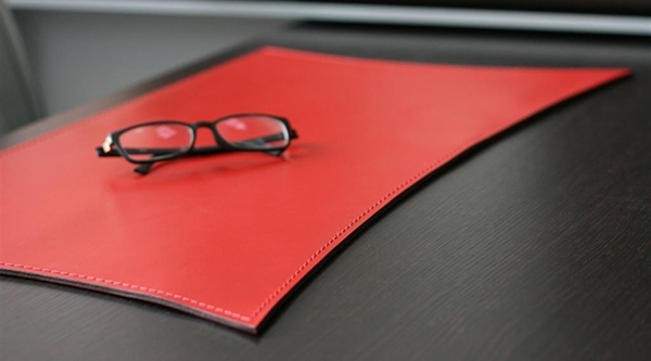 3651 2 Бювар кожаный что это