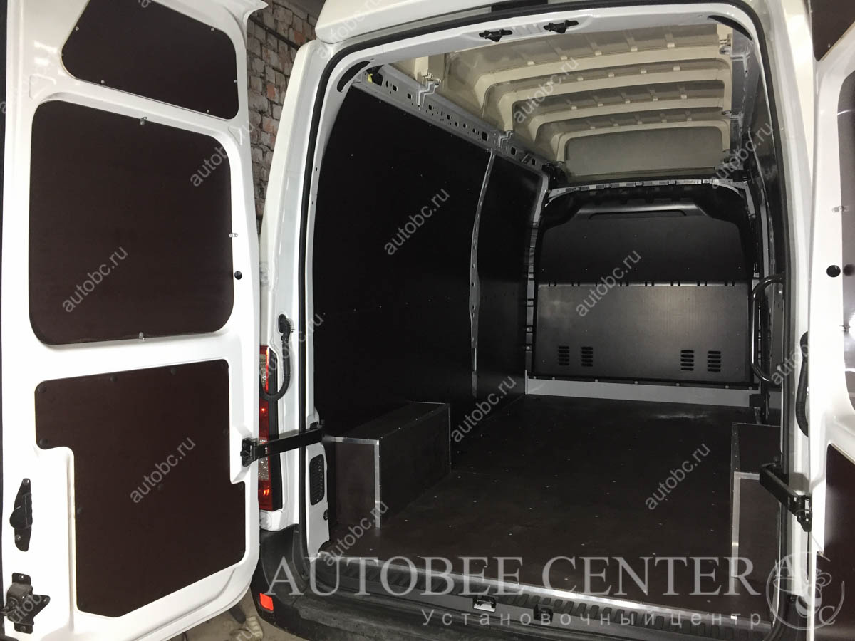 Renault Master L3H2 (обшивка кузова фургона ламинированной фанерой)
