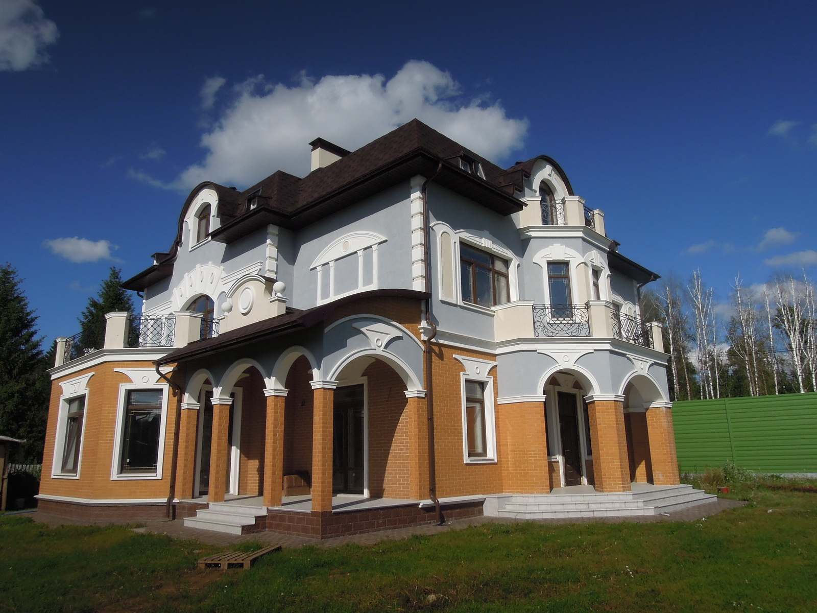 наличники для фасада дома. prodaza doma pod otdelku v nikolino uOuZA7. наличники для фасада дома фото. наличники для фасада дома-prodaza doma pod otdelku v nikolino uOuZA7. картинка наличники для фасада дома. картинка prodaza doma pod otdelku v nikolino uOuZA7. ДЕКОРАТИВНЫЕ НАЛИЧНИКИ ИЗ ПЕНОПОЛИСТИРОЛА ПОД ЗАКАЗ
