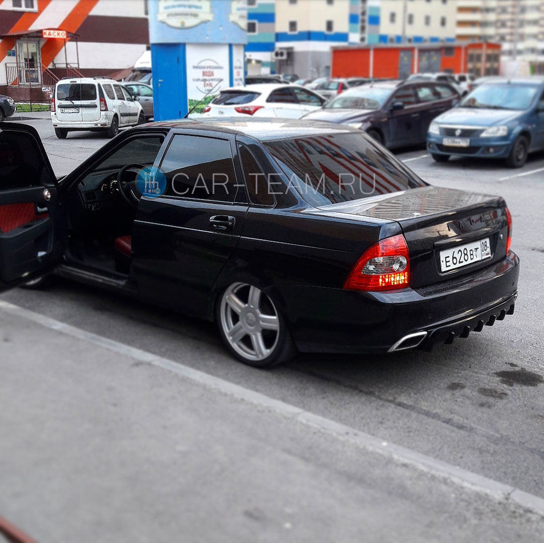 Накладка заднего бампера приоры