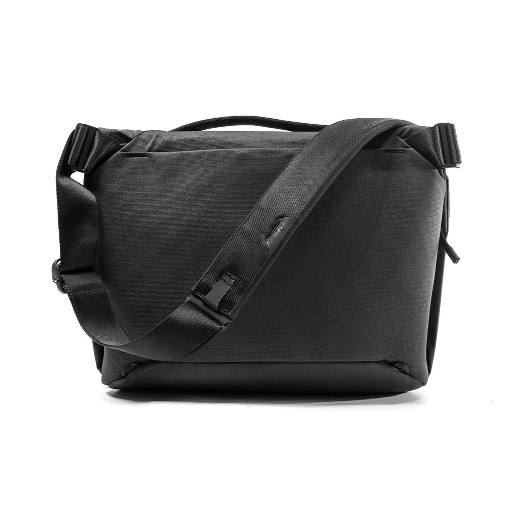 Peak Design Everyday Messenger 13\