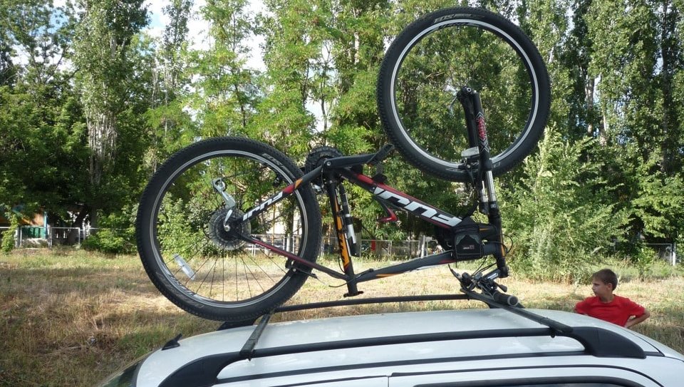 Как перевезти велосипед на велосипеде