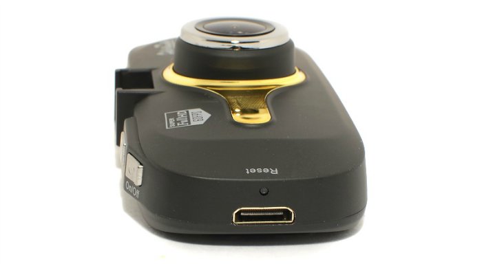 AdvoCam_FD8_Gold_GPS_fanfato.ru.jpg