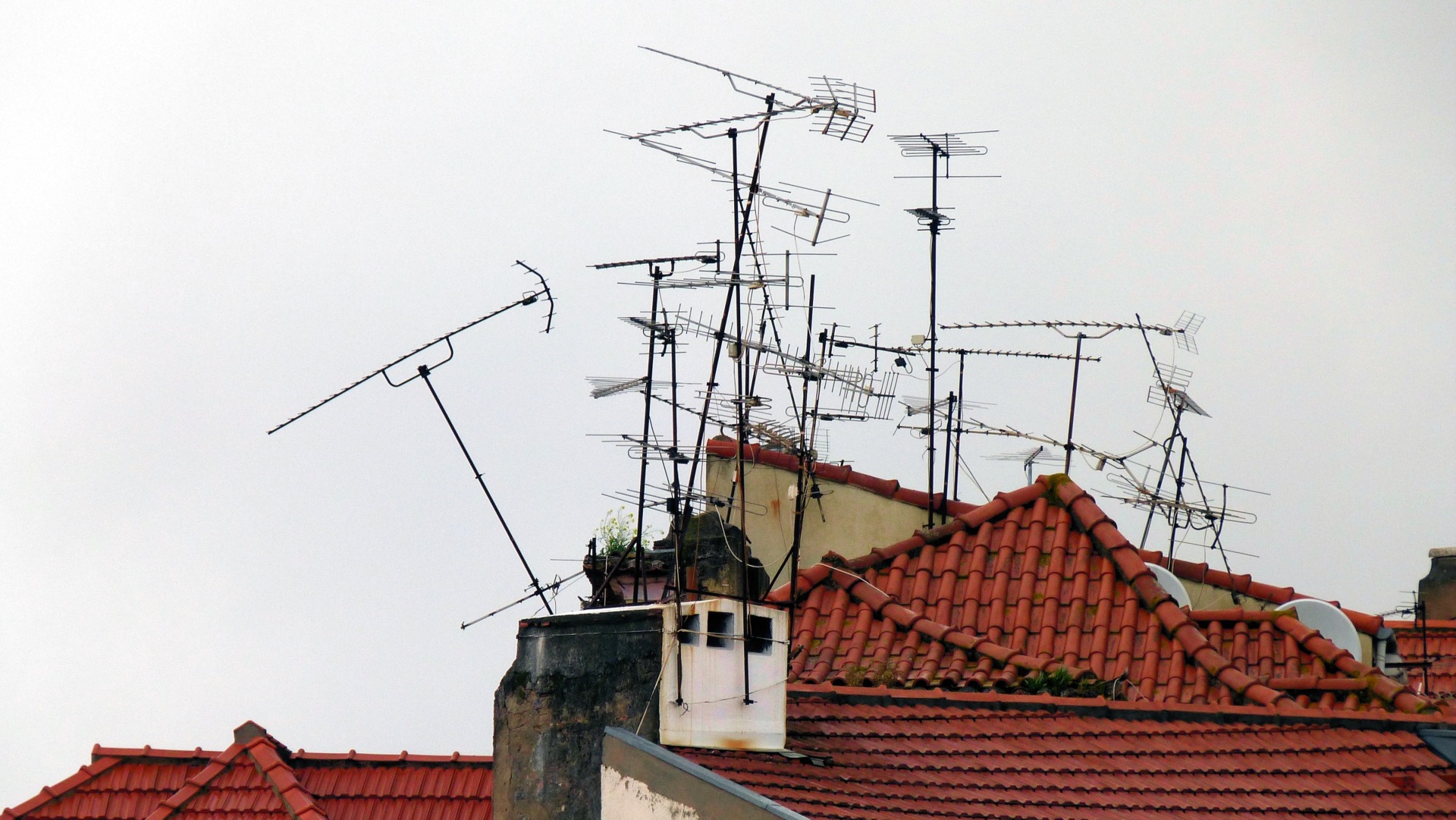 Как правильно и профессионально установить антенну на даче, чтобы все получилось с первого раза.