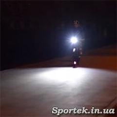 medium Peredniy fonar glavnaia min Как открыть задний велосипедный фонарь