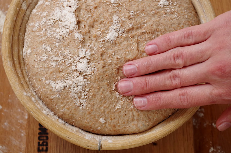 Приготовление ржаного теста. Ржаное тесто. Тесто для ржаного хлеба. Формовка ржаного хлеба. Расстойка теста для хлеба.