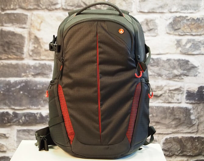 Обзор на фоторюкзак Manfrotto RedBee-110 Backpack Обзор на фоторюкзак Manfrotto RedBee-110 Backpack