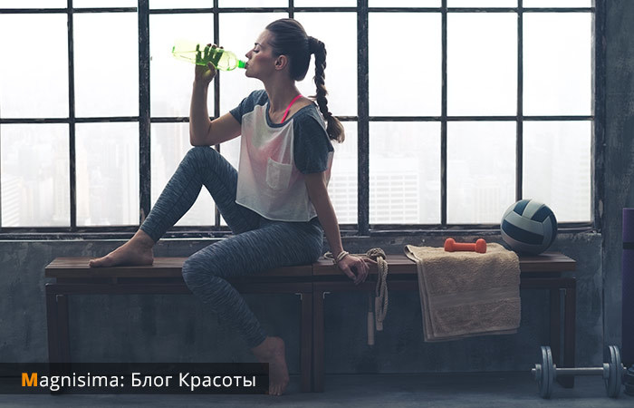 Чистая вода. Вкуса нет, но пользы море Чистая вода. Вкуса нет, но пользы море