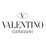 Коллекция одежды и обуви VALENTINO