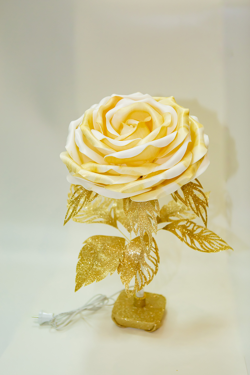 Роза Золотая Магия Фото И Описание