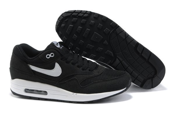 air max 87 black and white