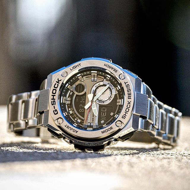 Naruchnye Chasy Casio G Shock Gst 210d 9a Kupit Po Luchshej Cene Watchshop Kz