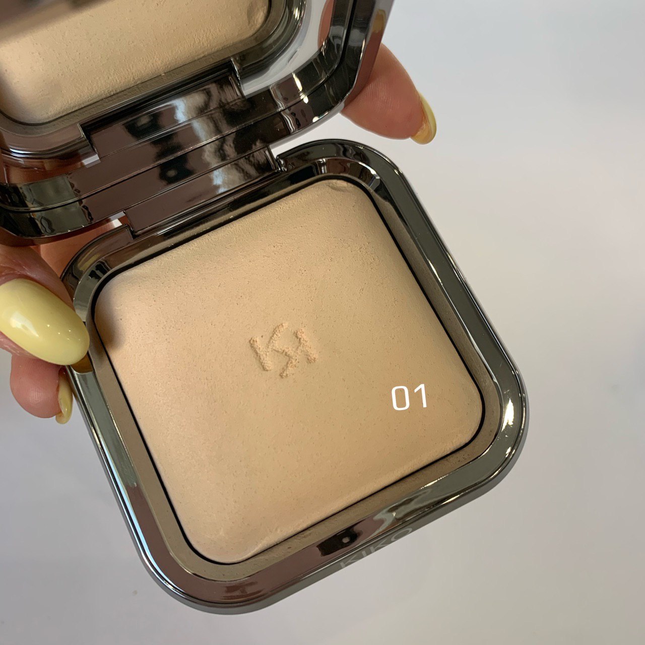 Kiko milano radiant fusion. Кико запеченная пудра.