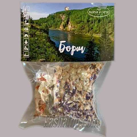 сухой борщ в пакете. large %D0%91%D0%BE%D1%80%D1%89. сухой борщ в пакете фото. сухой борщ в пакете-large %D0%91%D0%BE%D1%80%D1%89. картинка сухой борщ в пакете. картинка large %D0%91%D0%BE%D1%80%D1%89. Солдаты, которые находятся на передовой, крайне нуждаются в полноценном обеде. Как говорят волонтеры, на одной «Мивине» не навоюешь. Ситуацию в свои руки взяли неравнодушные жители нашего города – те, без которых в нынешней ситуации солдатам не обойдись. Волонтеры группы «Козацький борщ» – небезразличные люди разного возраста и профессий – экономисты, маркетологи, бизнесмены, народознавцы, переводчики, сварщики, компьютерщики, молодые мамочки, пенсионеры и студенты, которых объединило стремление поддержать бойцов. Самому старшему из них 68 лет. Члены группы «Козацький борщ» поделились с РепортерUA рецептом приготовления горячего блюда.