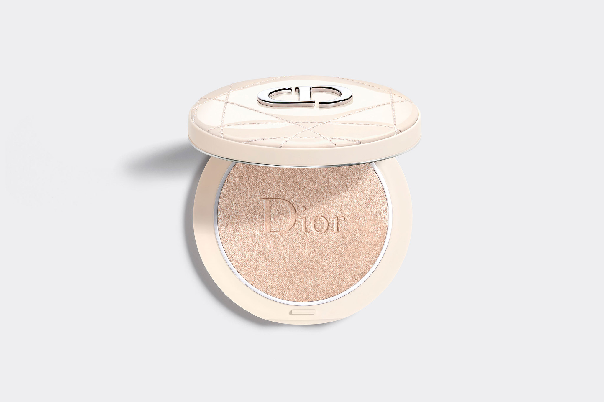 Хайлайтер для лица от Dior - купить в интернет-магазине Диор