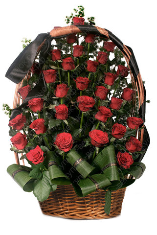 Ритуальная корзина из живых цветов 