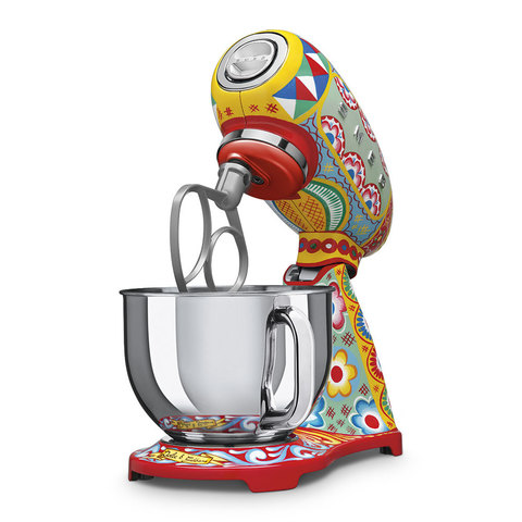 Миксер планетарный Smeg SMF03DGEU
