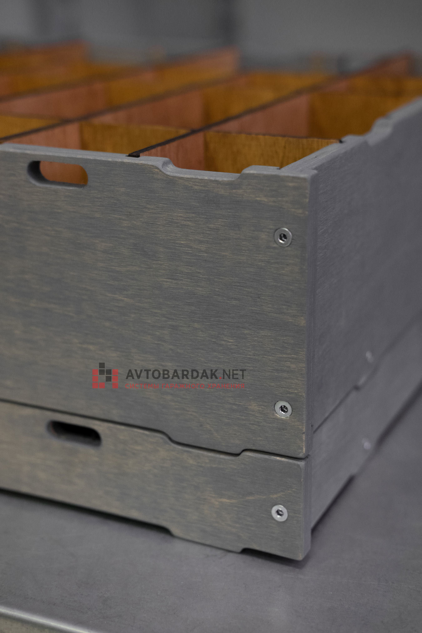 деревянный ящик для хранения инструментов