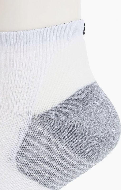 asics ultra light quarter