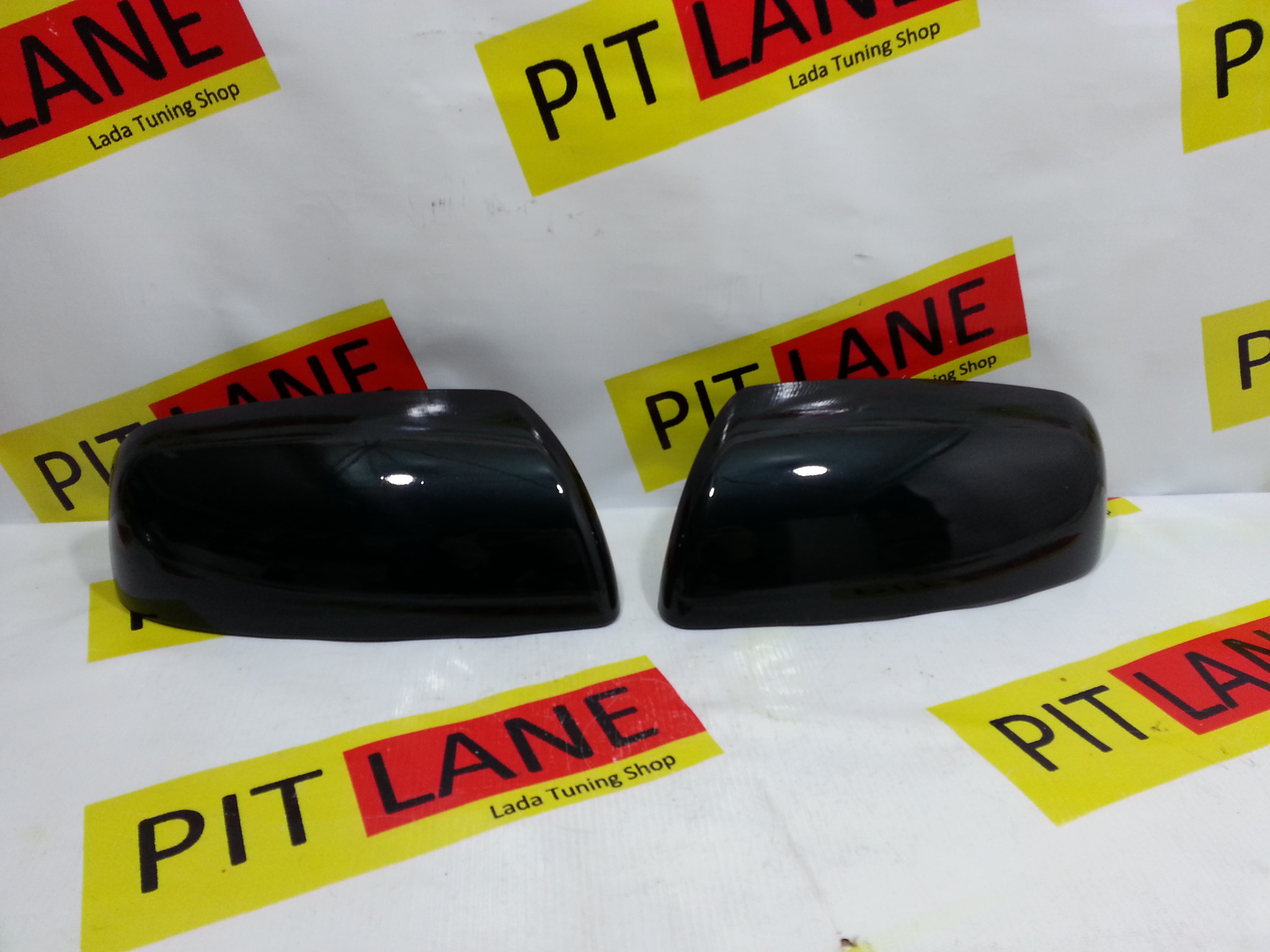 Накладки на зеркала \"Autocomponent\" Лада Приора SE. (цвет Космос)