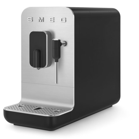 Автоматическая кофемашина Smeg BCC02BLMEU