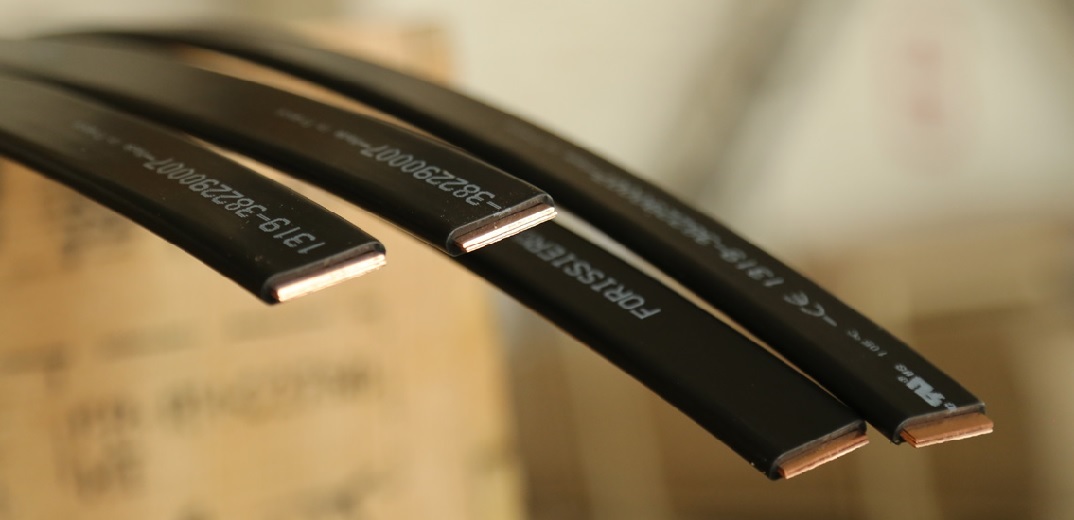 Шина медная гибкая изолированная ШМГ 5х(24x1мм) 2м., шт.