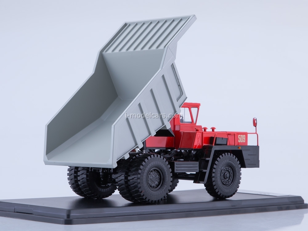 BELAZ-7522 dumper red-gray 1:43 Start Scale Models (SSM)