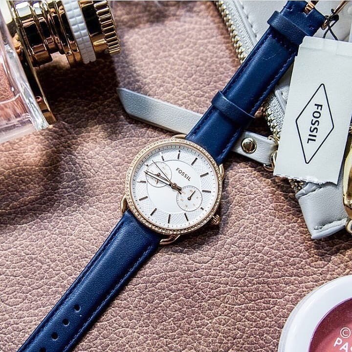 Магазин Часов Fossil В Москве