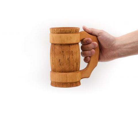 Кружка из дерева с резной ручкой 0,7 л